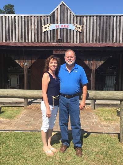 Slabs BBQ Restauran Lake City SC South Carolina beef brisket smoke ring cooking on wood foodies love Slabs yum yummy delish